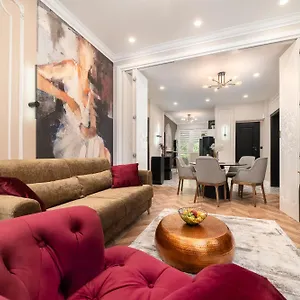 Citycenter Magnific Gem - 2 Bdr & 2 Baths Sofia